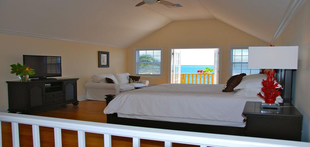 Bluff House Beach Resort & Marina Green Turtle Cay Exterior photo